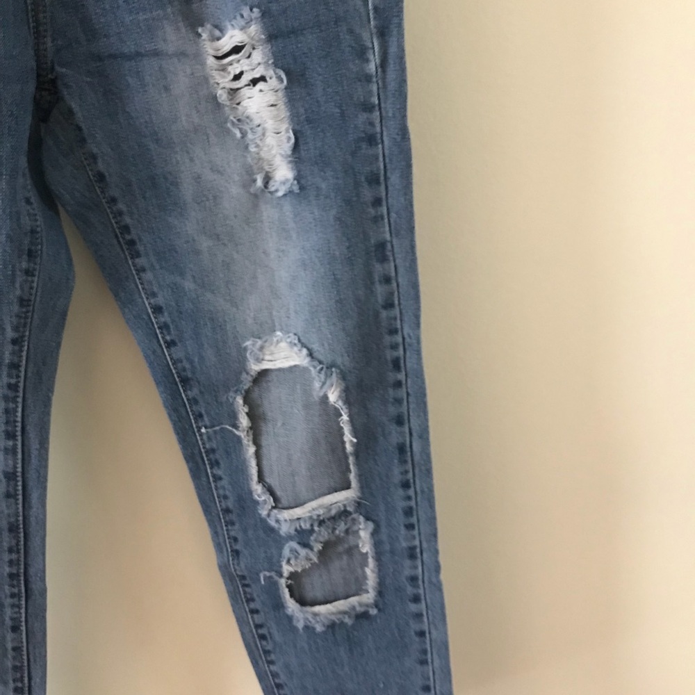 ♦️SOLD♦️ Distressed Denim Jeans By Swan - Picture 4 of 8